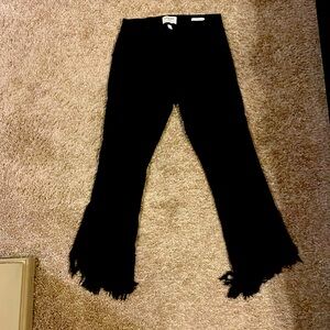 Cute and comfy frame denim jeans.